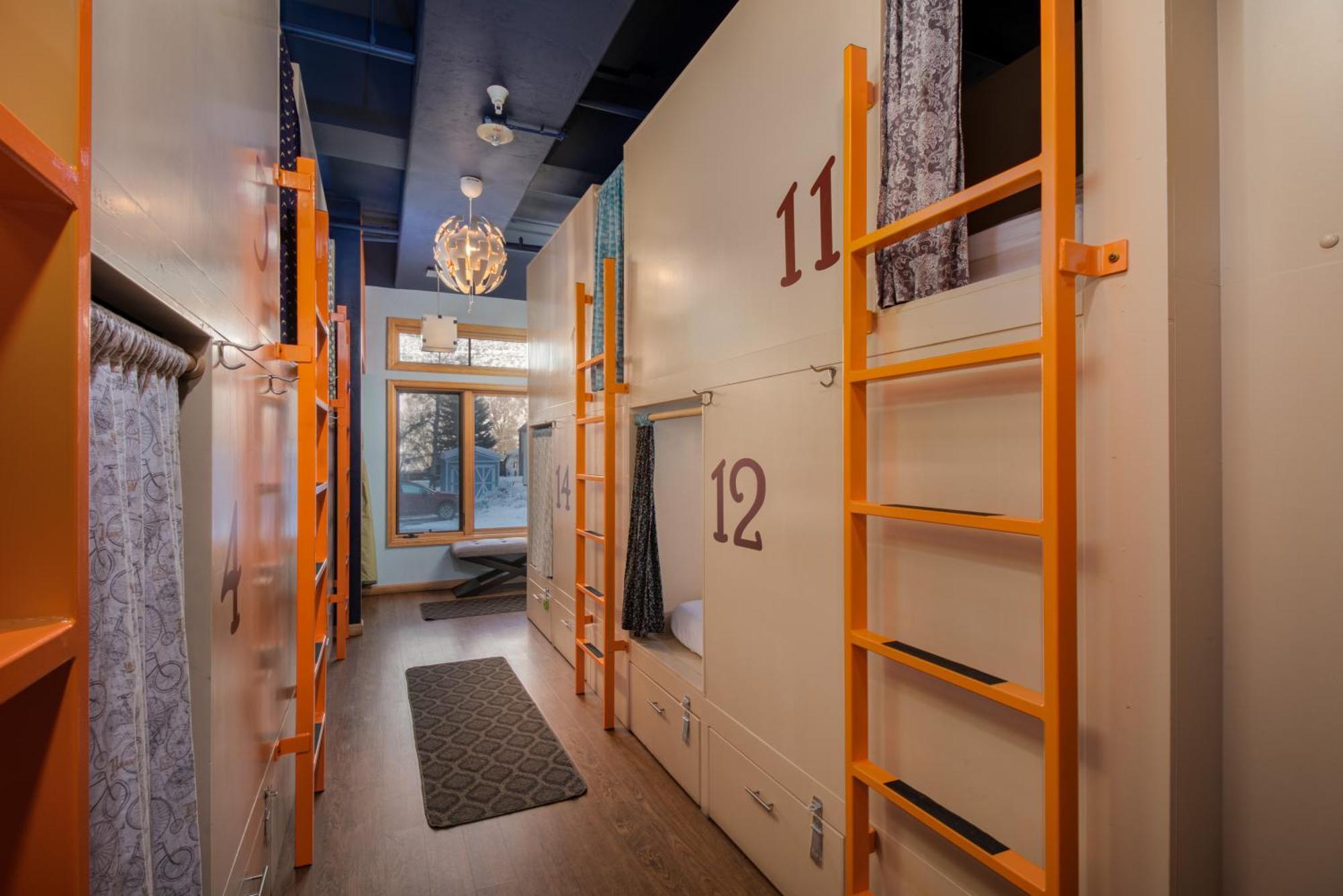 The Bunkhouse Hostel Minturn Екстериор снимка