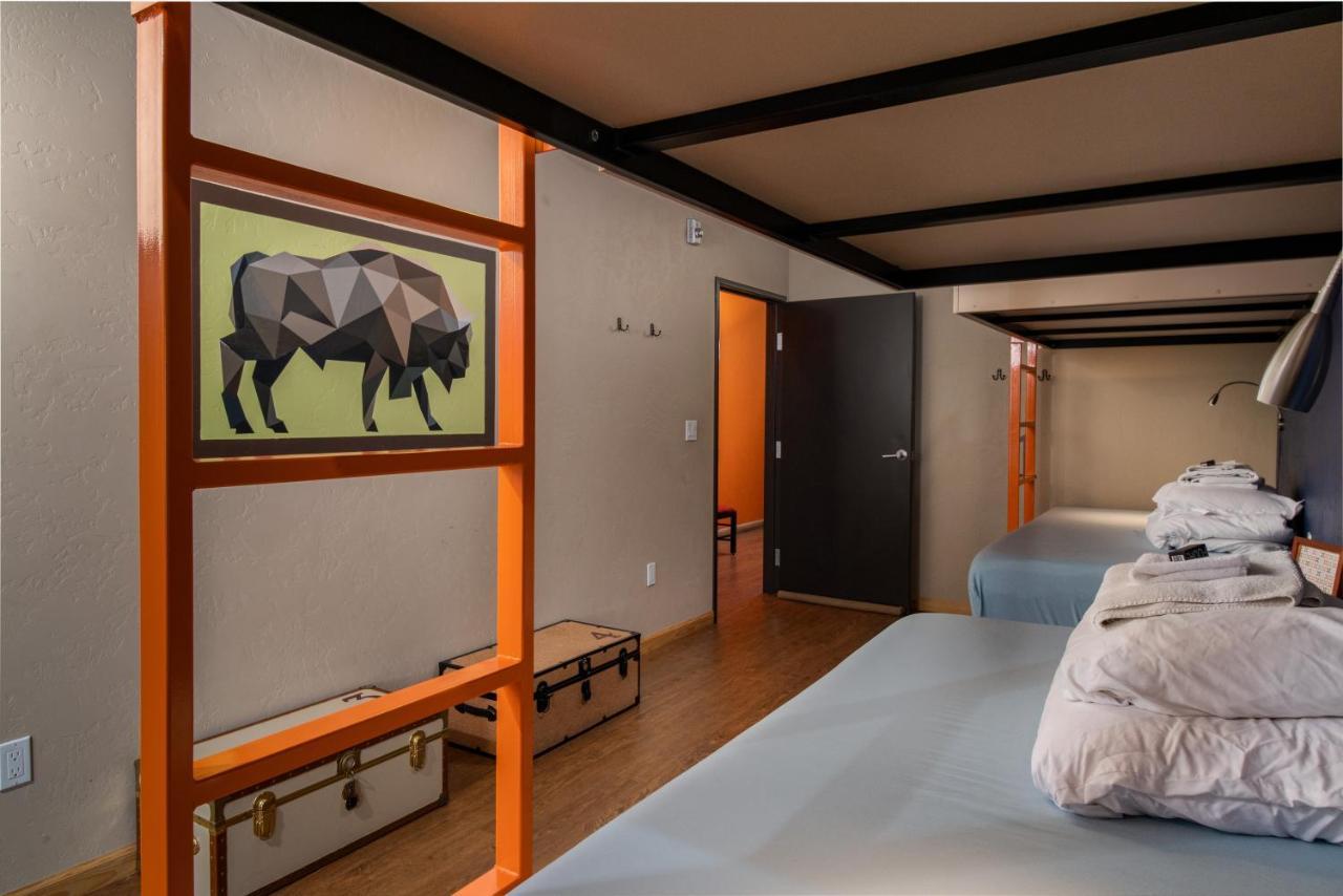 The Bunkhouse Hostel Minturn Екстериор снимка