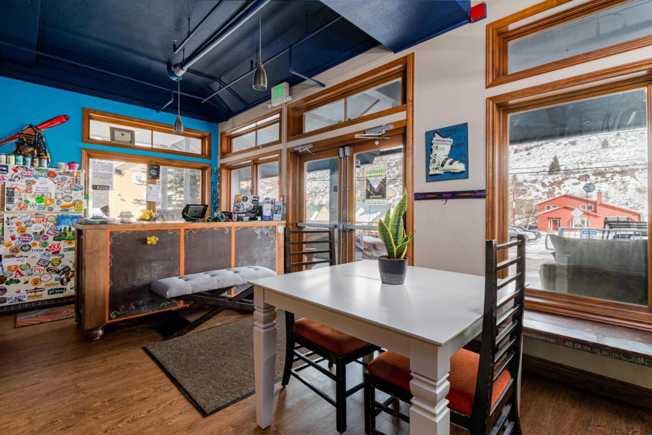 The Bunkhouse Hostel Minturn Екстериор снимка